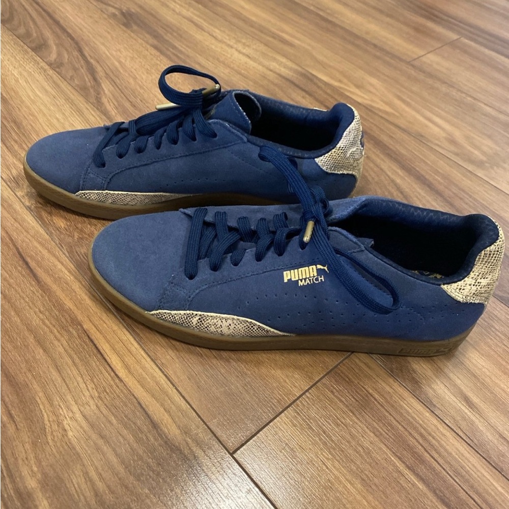 Women’s Blue Suede Puma Sneakers Size 9